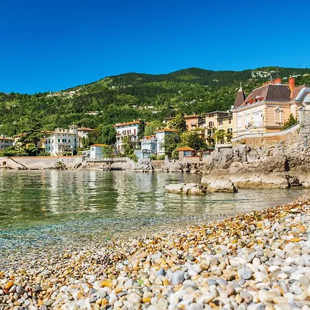 Najade-2 By Interhome Appartamento Laurana