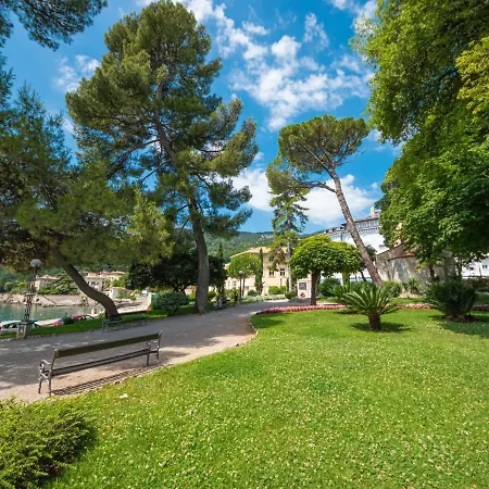 Najade-2 By Interhome *